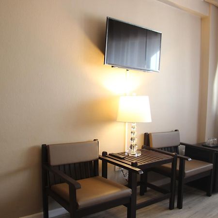 Taris Art Hotel Phre Kültér fotó