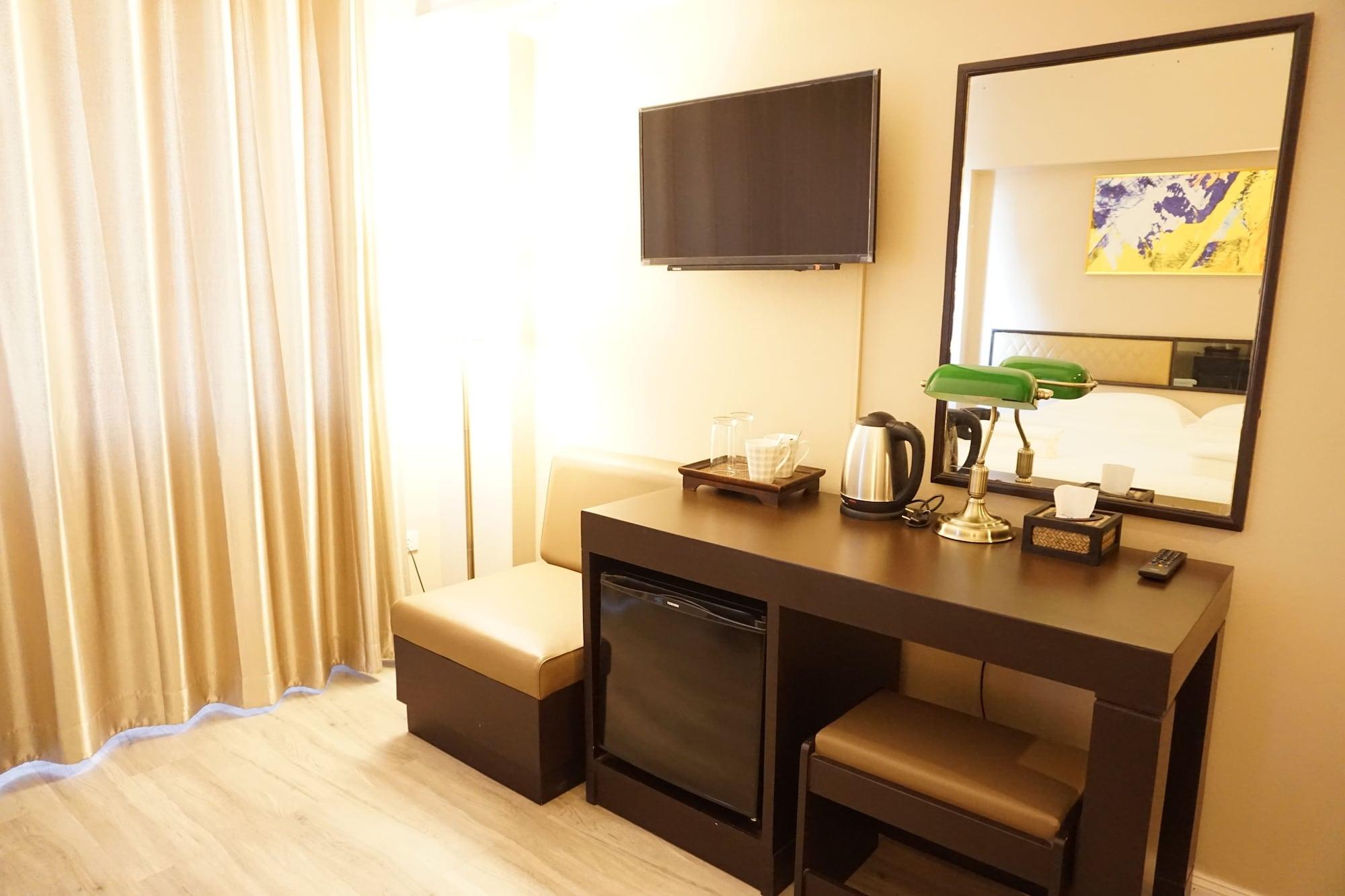 Taris Art Hotel Phre Kültér fotó