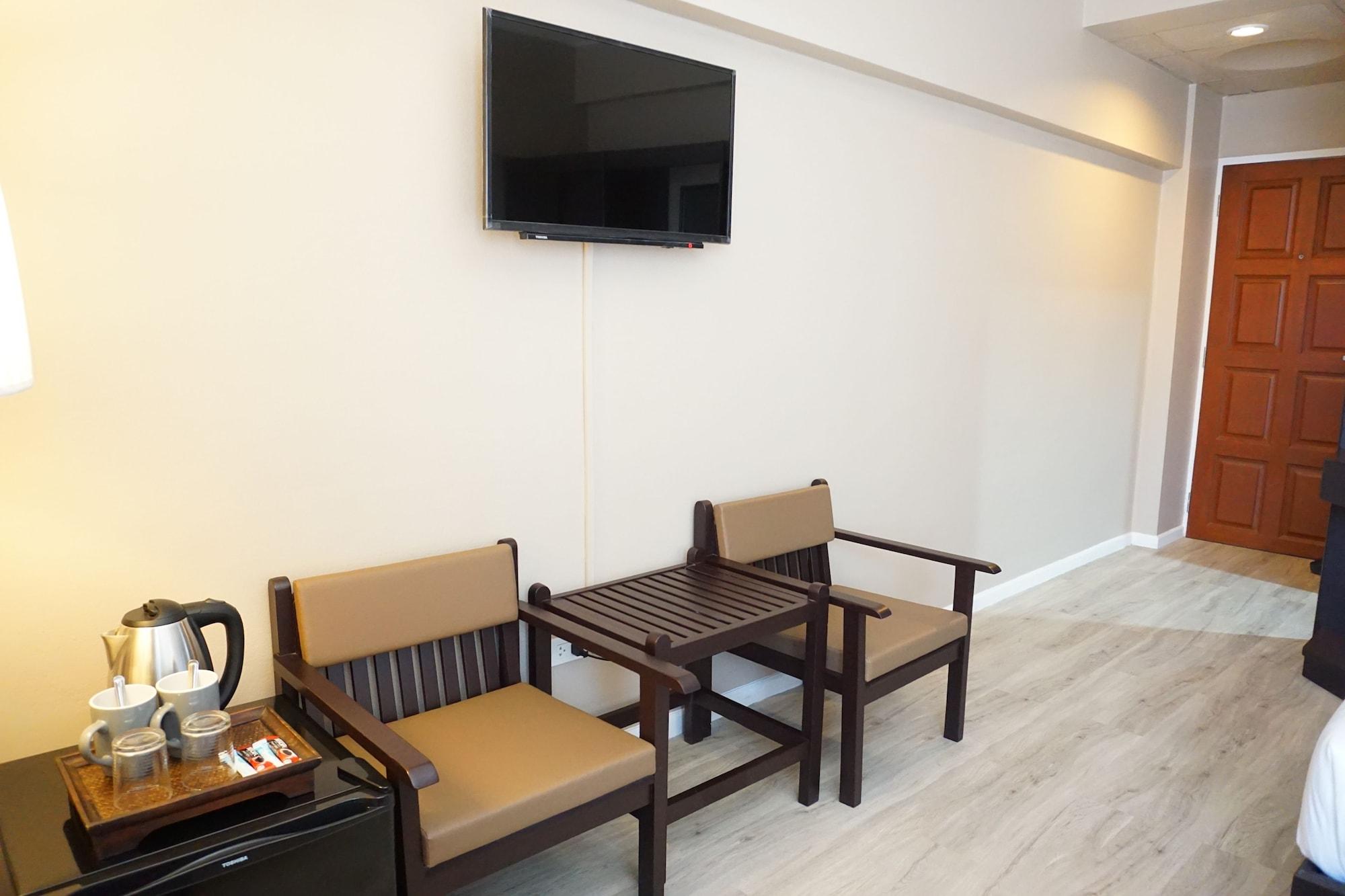 Taris Art Hotel Phre Kültér fotó