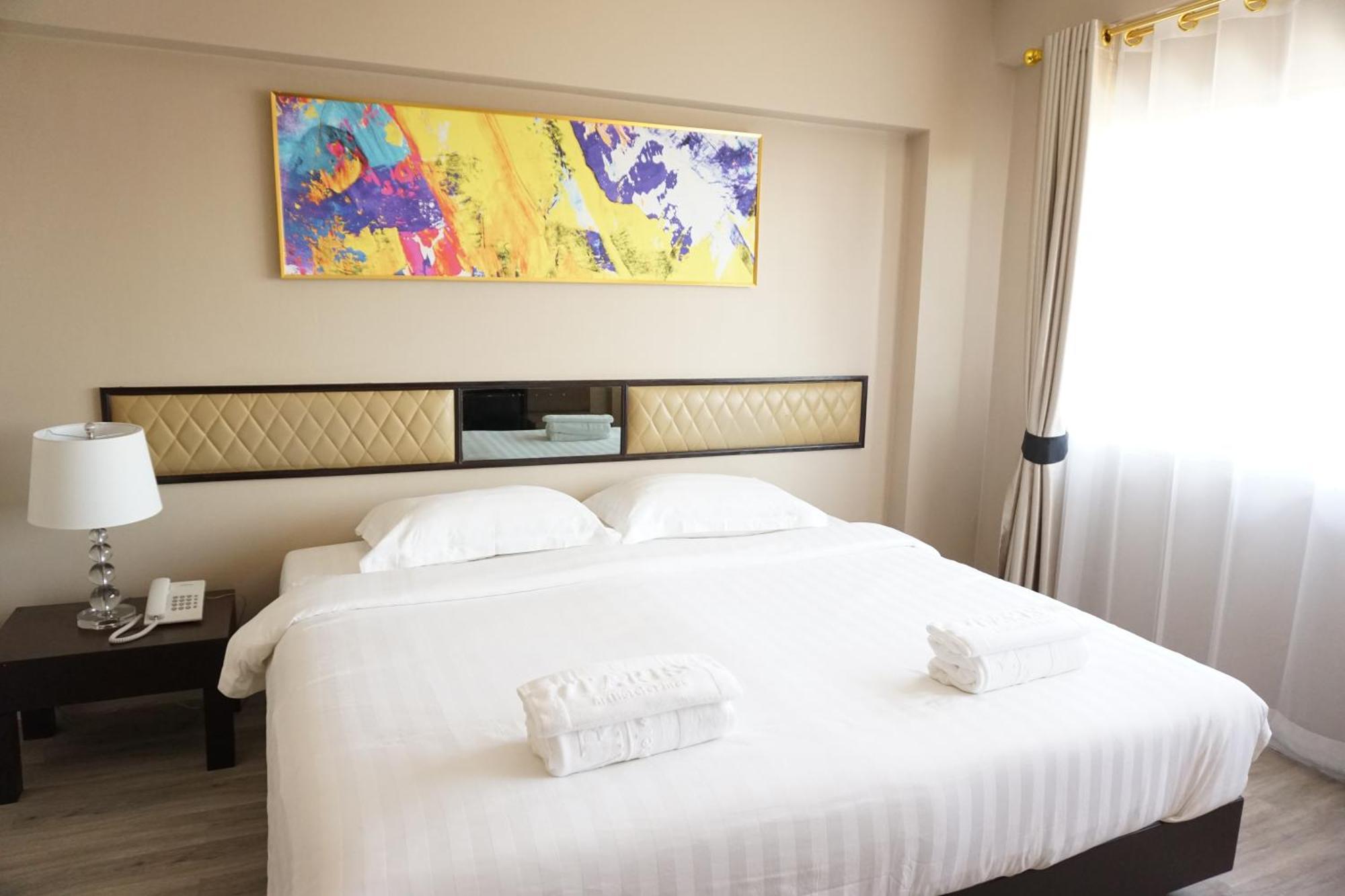 Taris Art Hotel Phre Kültér fotó
