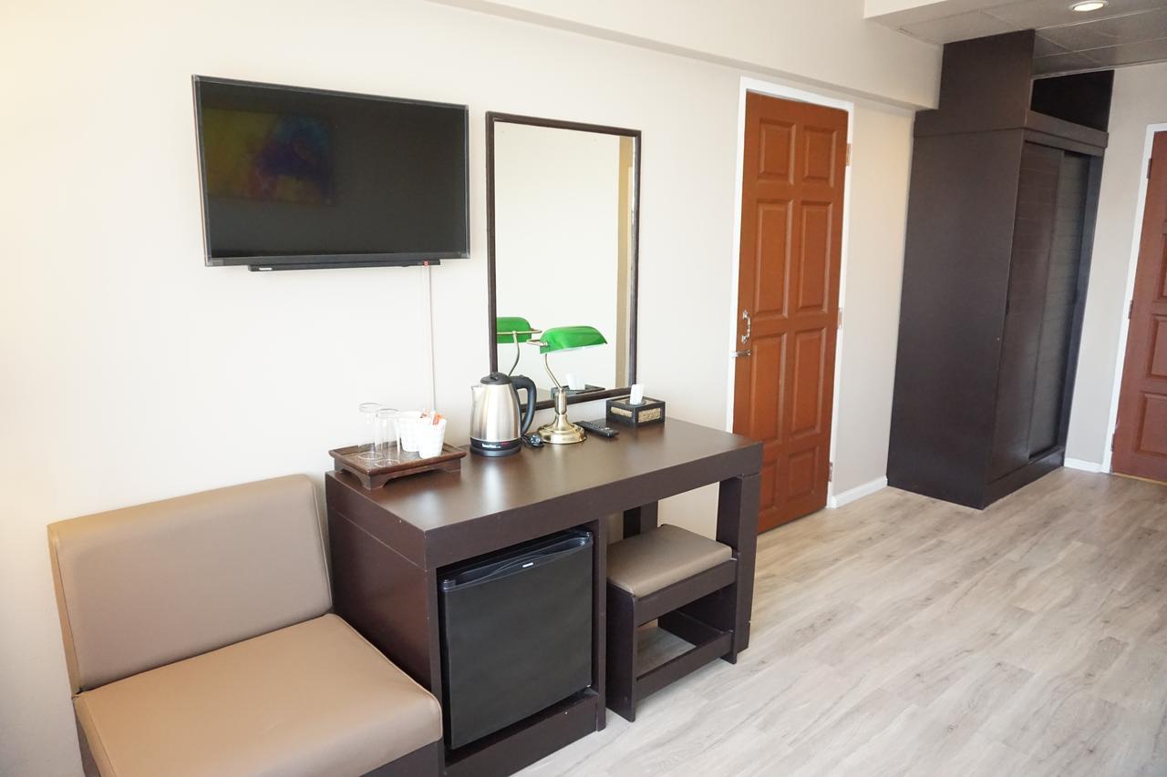 Taris Art Hotel Phre Kültér fotó