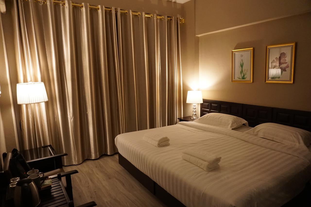 Taris Art Hotel Phre Kültér fotó
