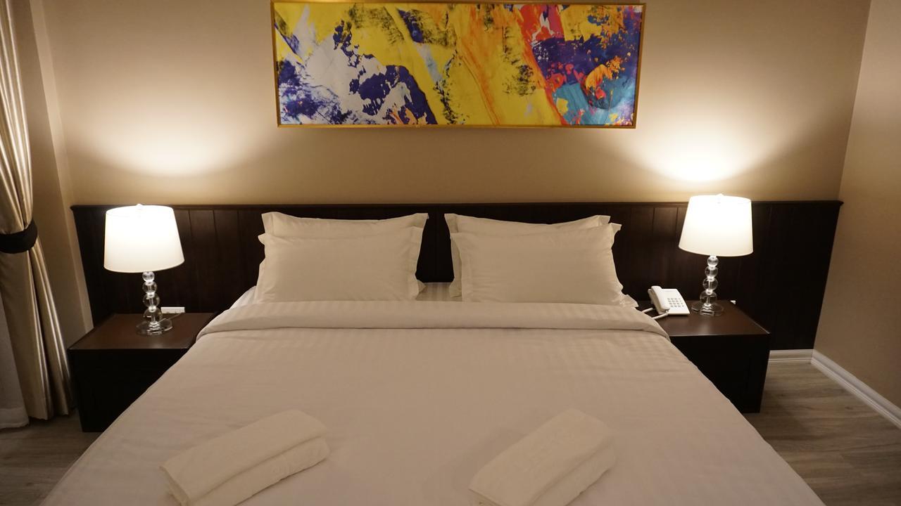 Taris Art Hotel Phre Kültér fotó