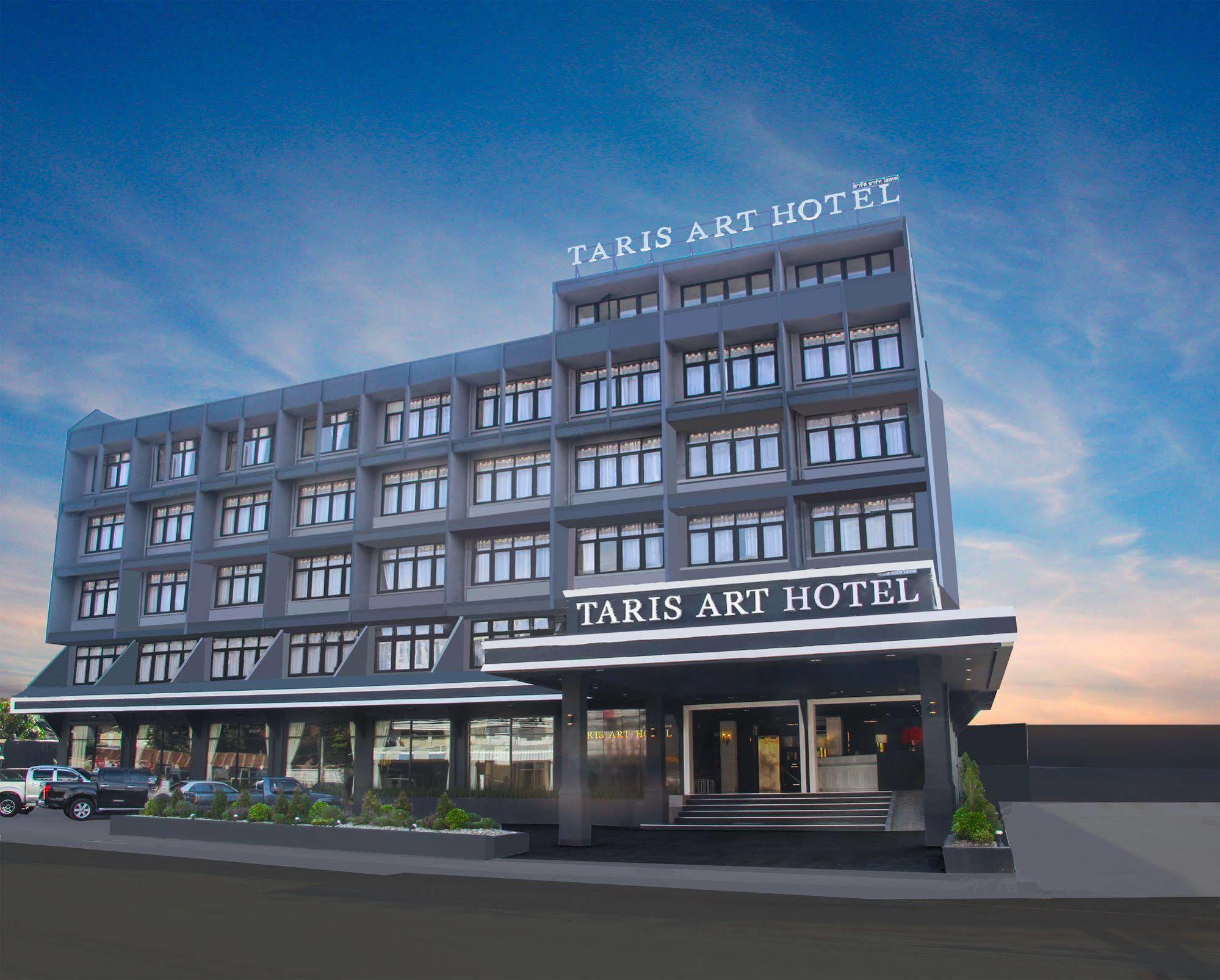 Taris Art Hotel Phre Kültér fotó